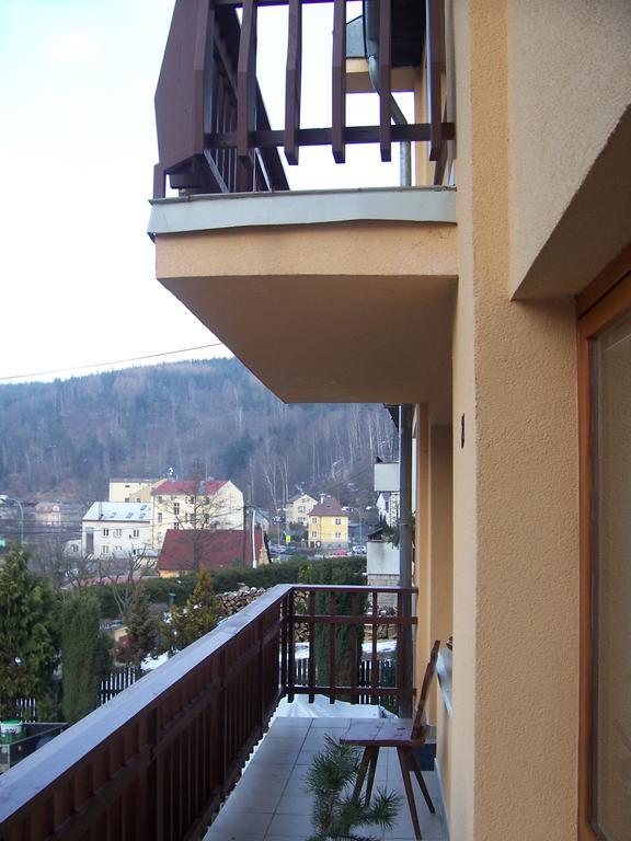 Penzion Havaj Karlovy Vary Dış mekan fotoğraf