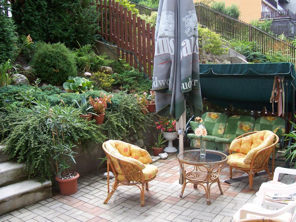 Penzion Havaj Karlovy Vary Dış mekan fotoğraf